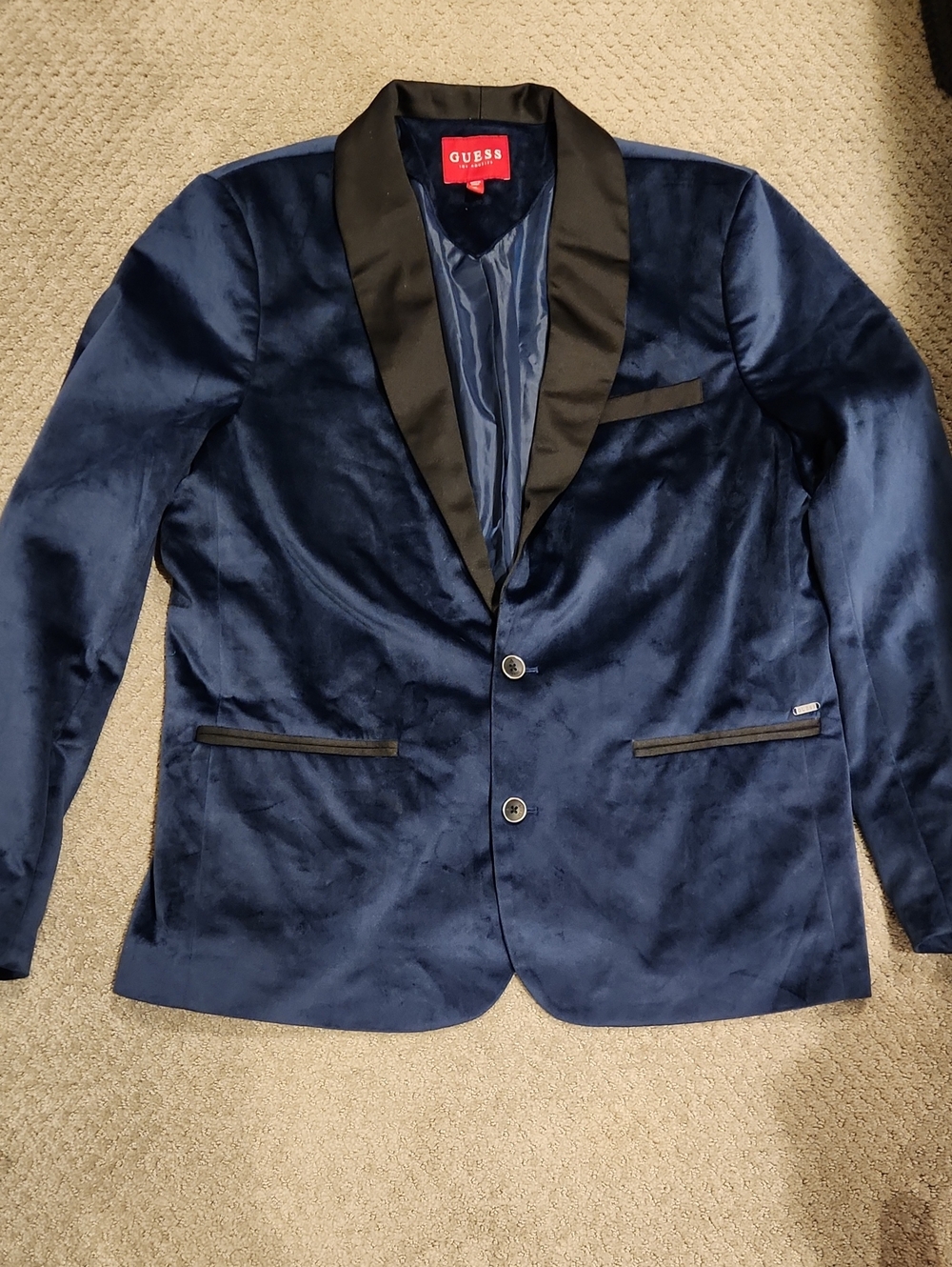 NEW GUESS Men’s Navy Velvet Blazer with Black Satin Lapel XL